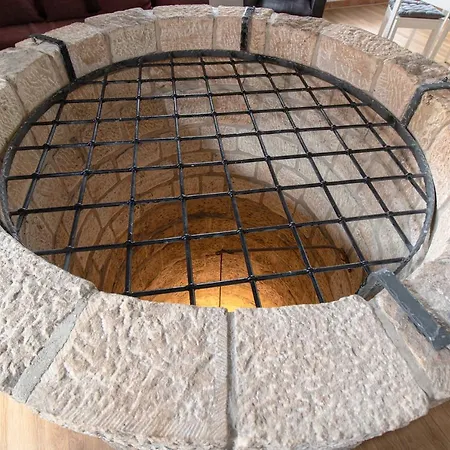 Apartamento Mit Brunnen