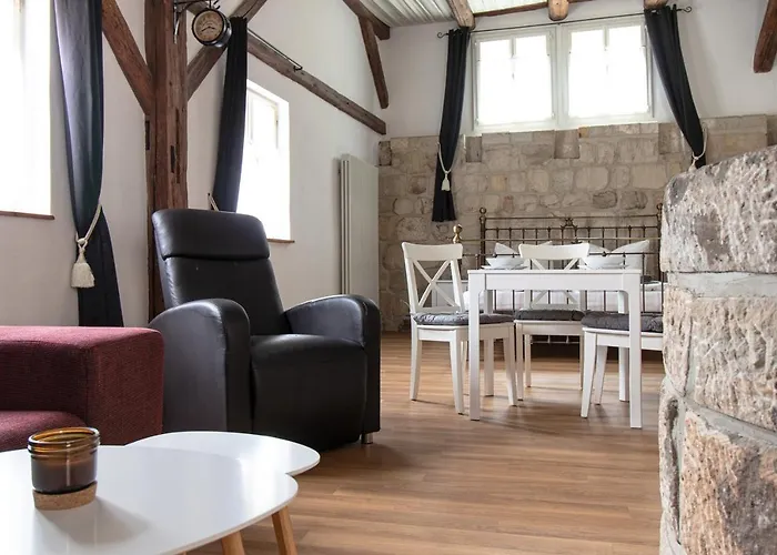 Mit Brunnen Quedlinburg