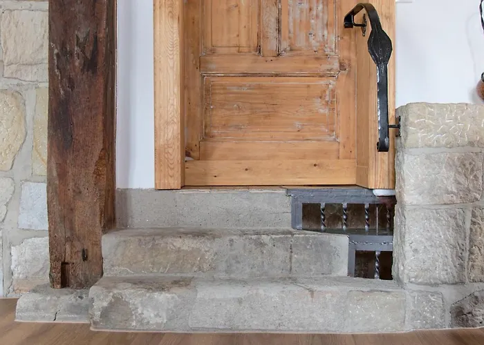 Apartman Mit Brunnen *